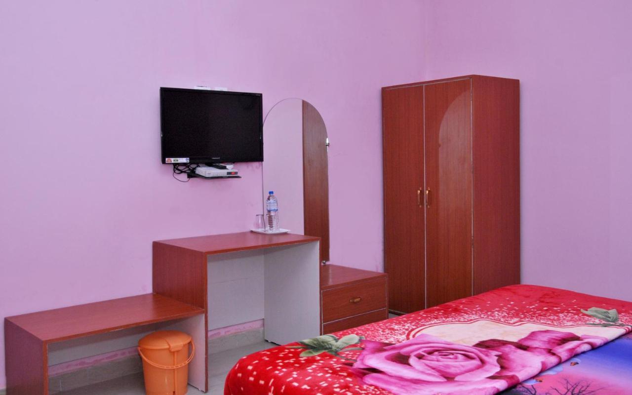 Paradise Luxury Home Stay Khadzsuráhó Kültér fotó